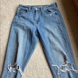 american eagle mom jeans